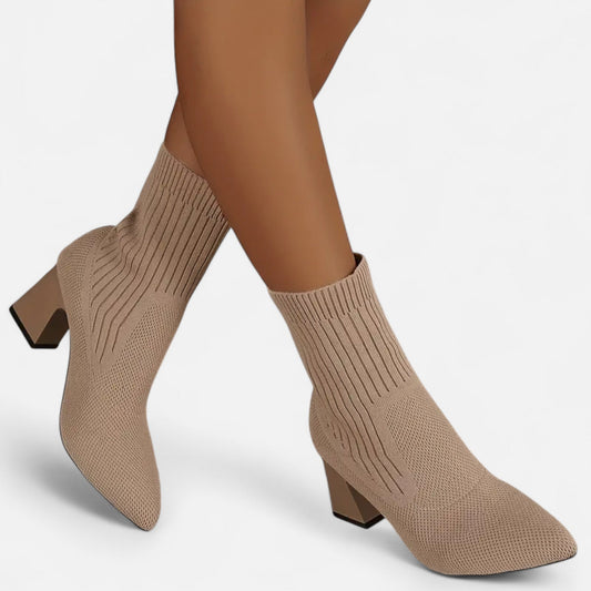 Harrington | Women’s Pointed-Toe Chelsea Boots