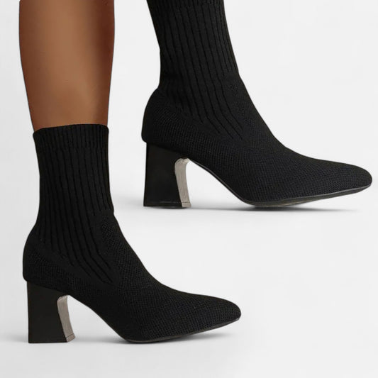 Harrington | Women’s Pointed-Toe Chelsea Boots